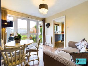 Dining Room- click for photo gallery